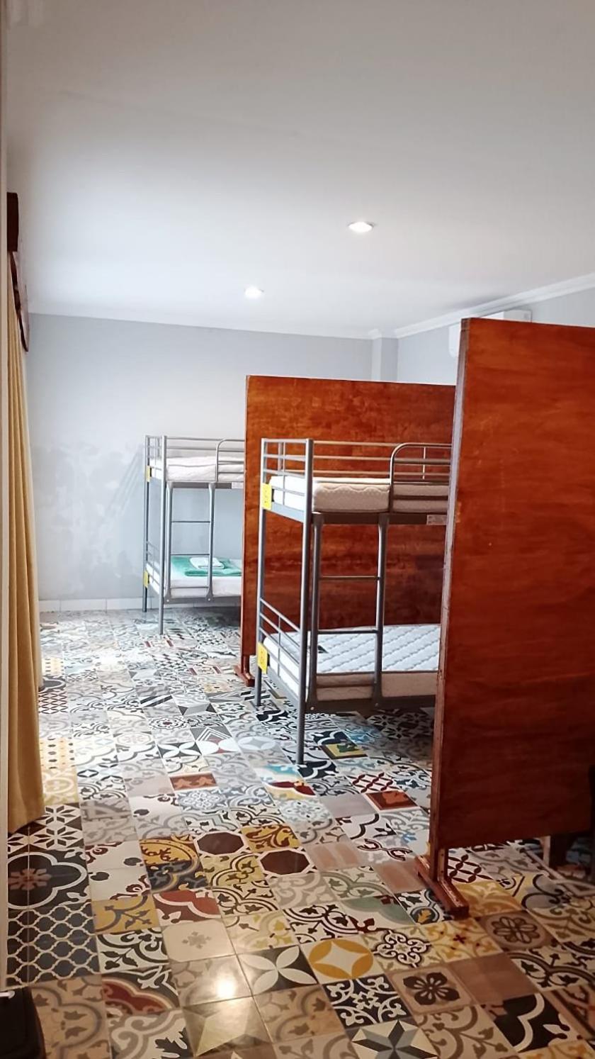 Bed and Breakfast Br Bed N Bfast Улувату Экстерьер фото