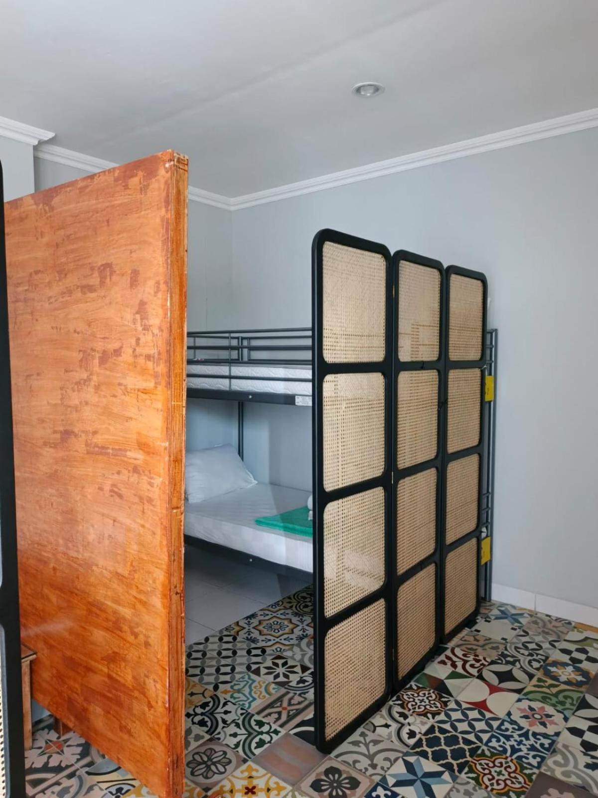 Bed and Breakfast Br Bed N Bfast Улувату Экстерьер фото